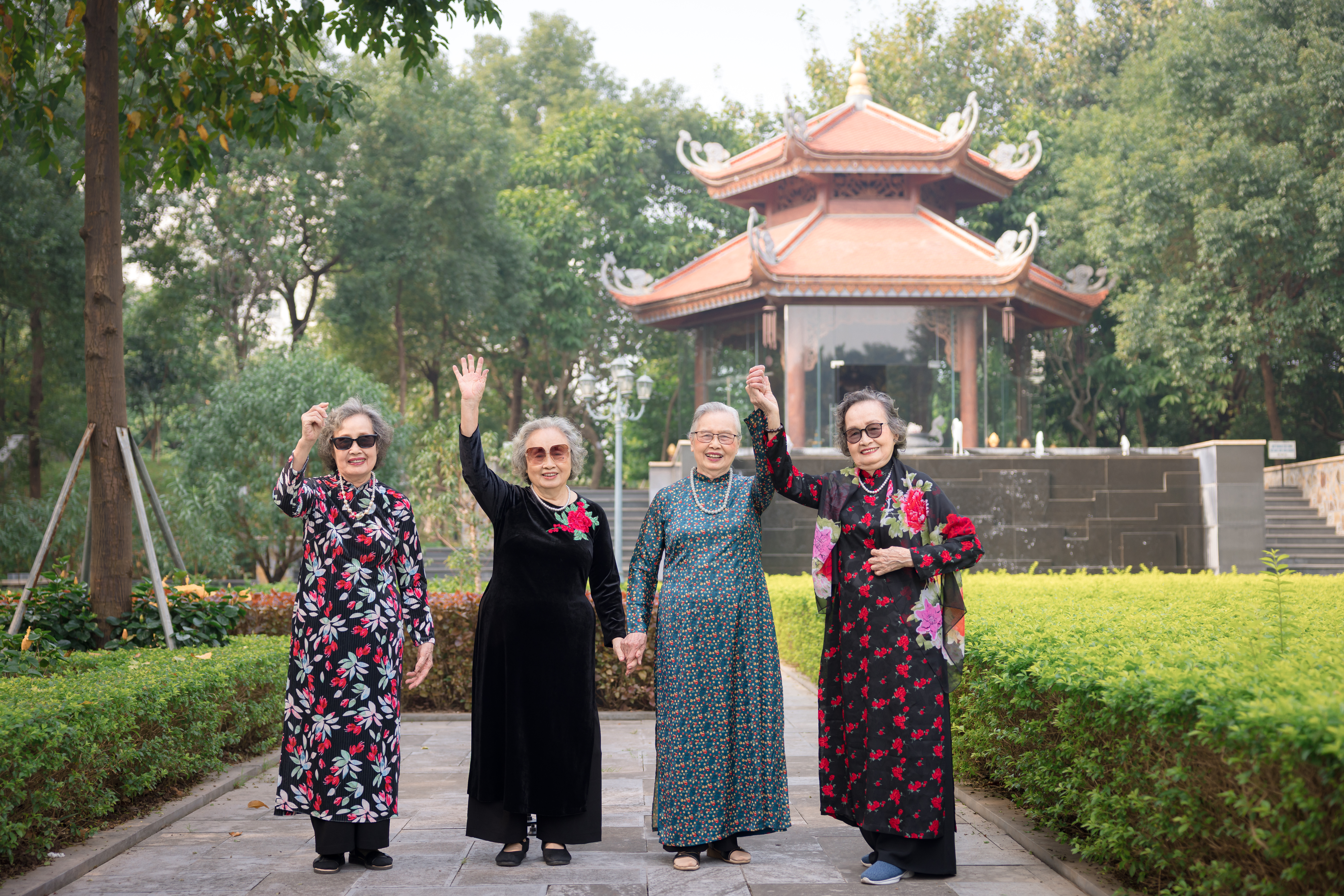 Vượt ngàn dặm xa, cuộc hội ngộ của tình thân ruột thịt tại Phương Đông Asahi