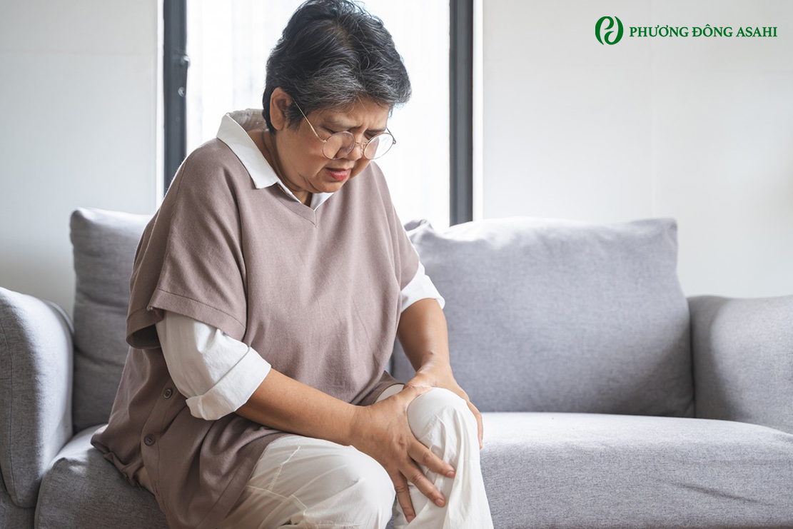 Bệnh loãng xương có nguy hiểm không? Tham khảo thực đơn 7 ngày cho người bị loãng xương