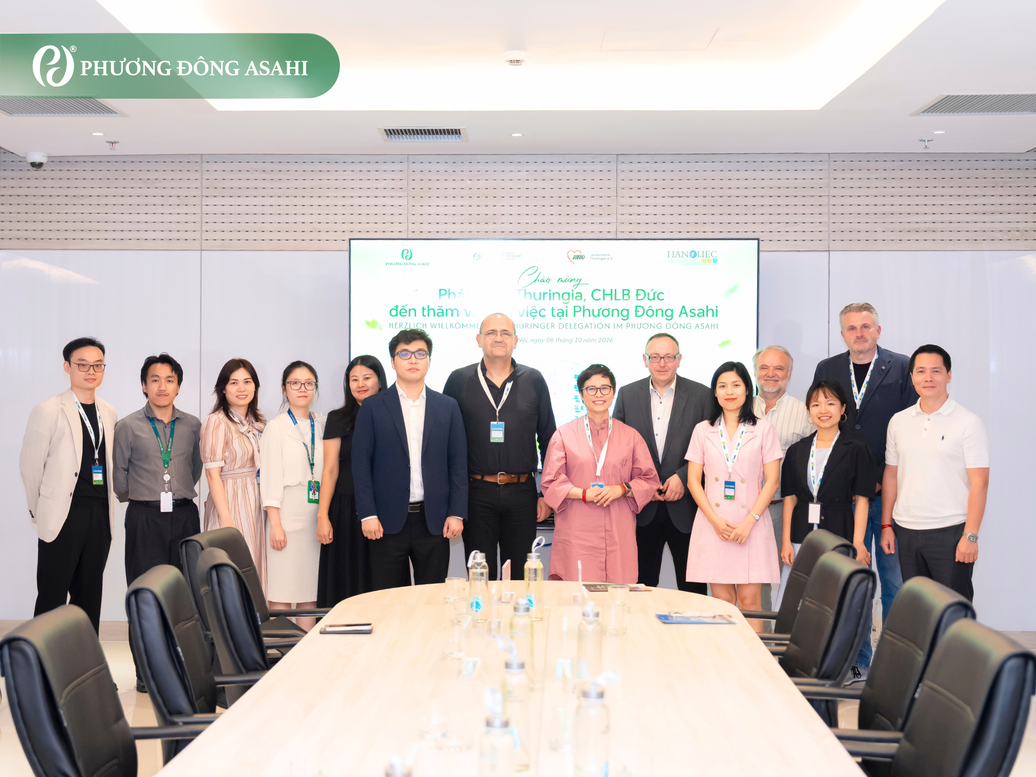 Phương Đông Asahi vinh dự đón tiếp phái đoàn bang Thuringia (CHLB Đức)